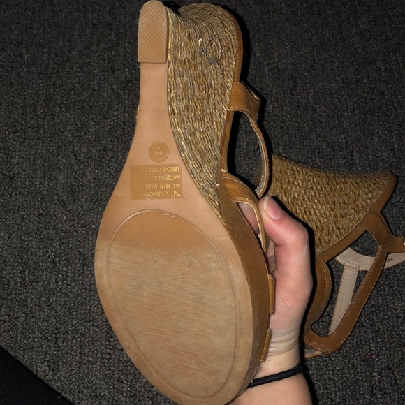 Liz Claiborne Heels - Picture 3 of 3